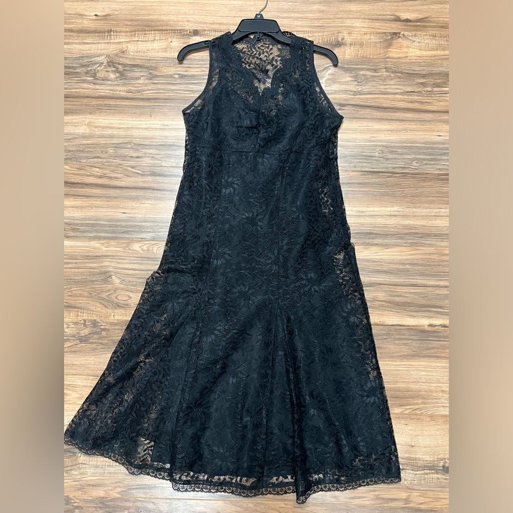 Issa & co black lace dress 8‎